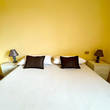 Le In Collina - San Teodoro Apartament