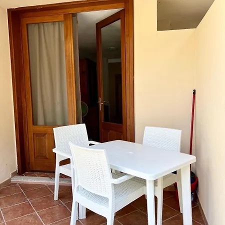 Apartment Le In Collina - San Teodoro Lu Lioni