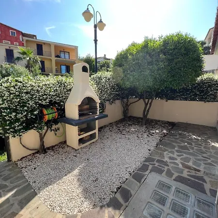 Le In Collina - San Teodoro * Lu Lioni