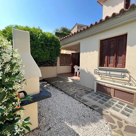 Le In Collina - San Teodoro Apartment