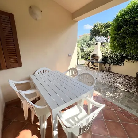 Le In Collina - San Teodoro Apartment