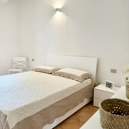 Le In Collina - San Teodoro Apartment Lu Lioni