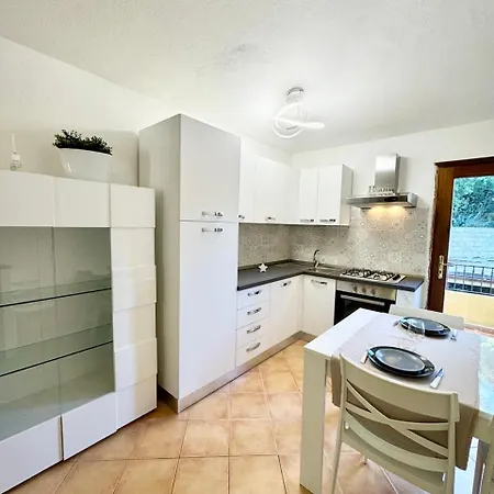 Le In Collina - San Teodoro Apartment Lu Lioni