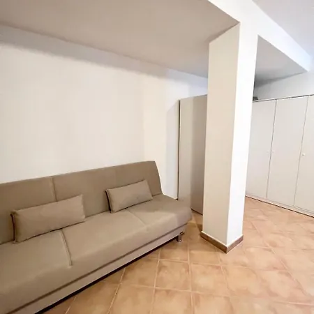 Le In Collina - San Teodoro Apartment *