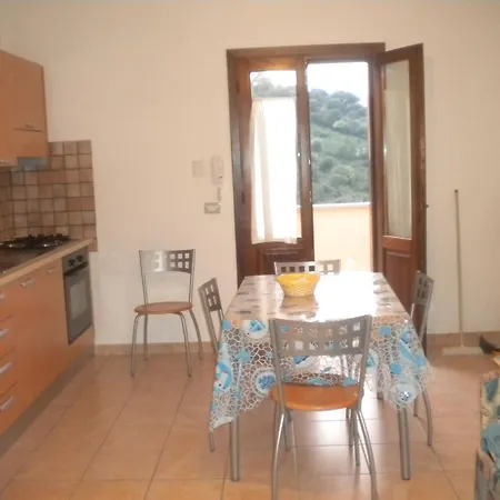 Le In Collina - San Teodoro *